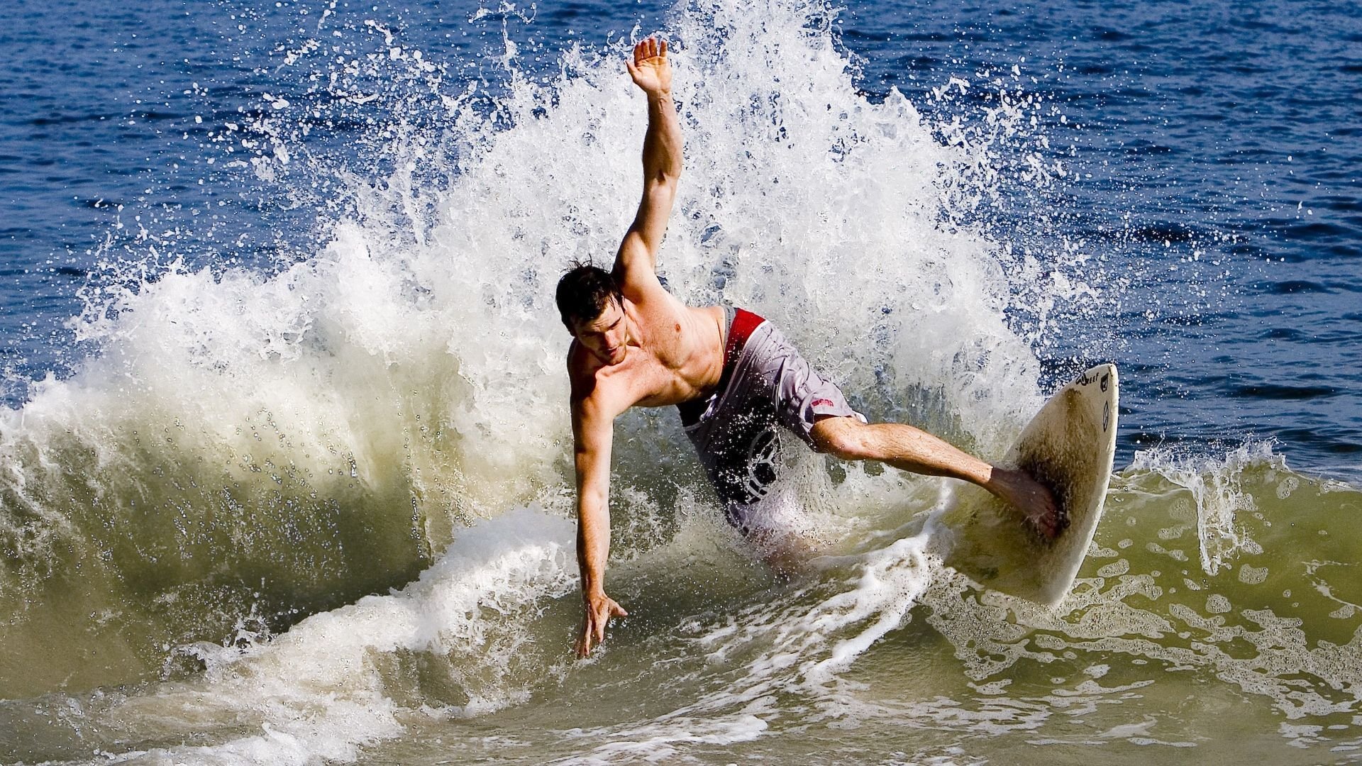 kering.com-男女蛙泳划频平均值首次披露，蛙泳男子比赛